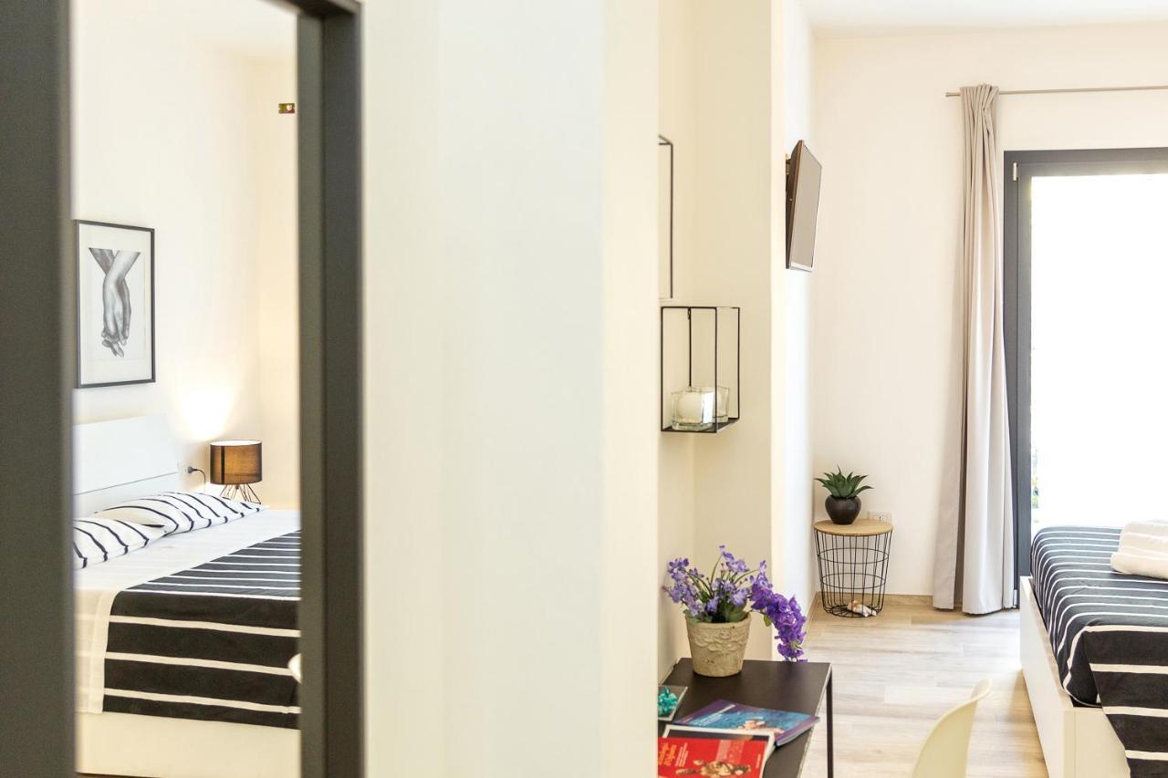 Alexander B&B Tortolì Екстериор снимка