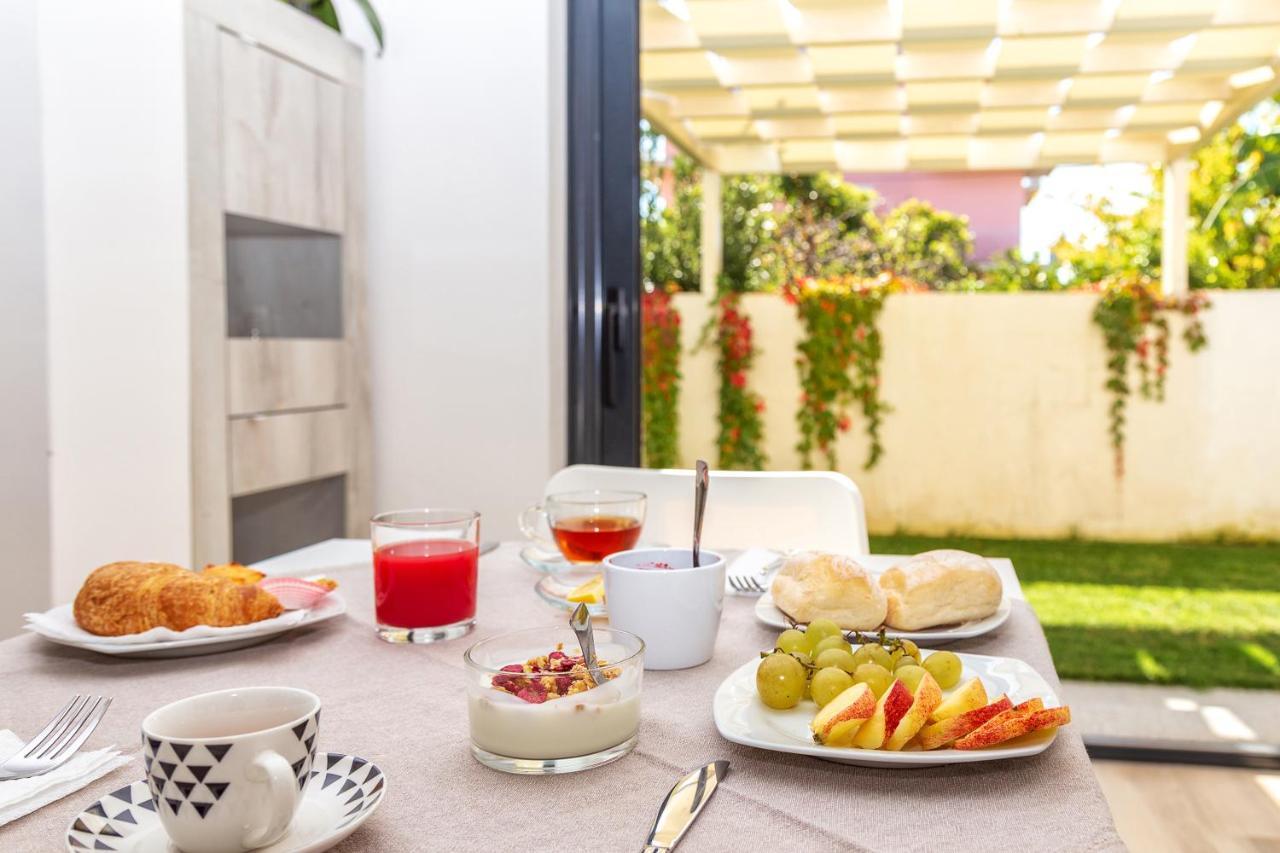 Alexander B&B Tortolì Екстериор снимка