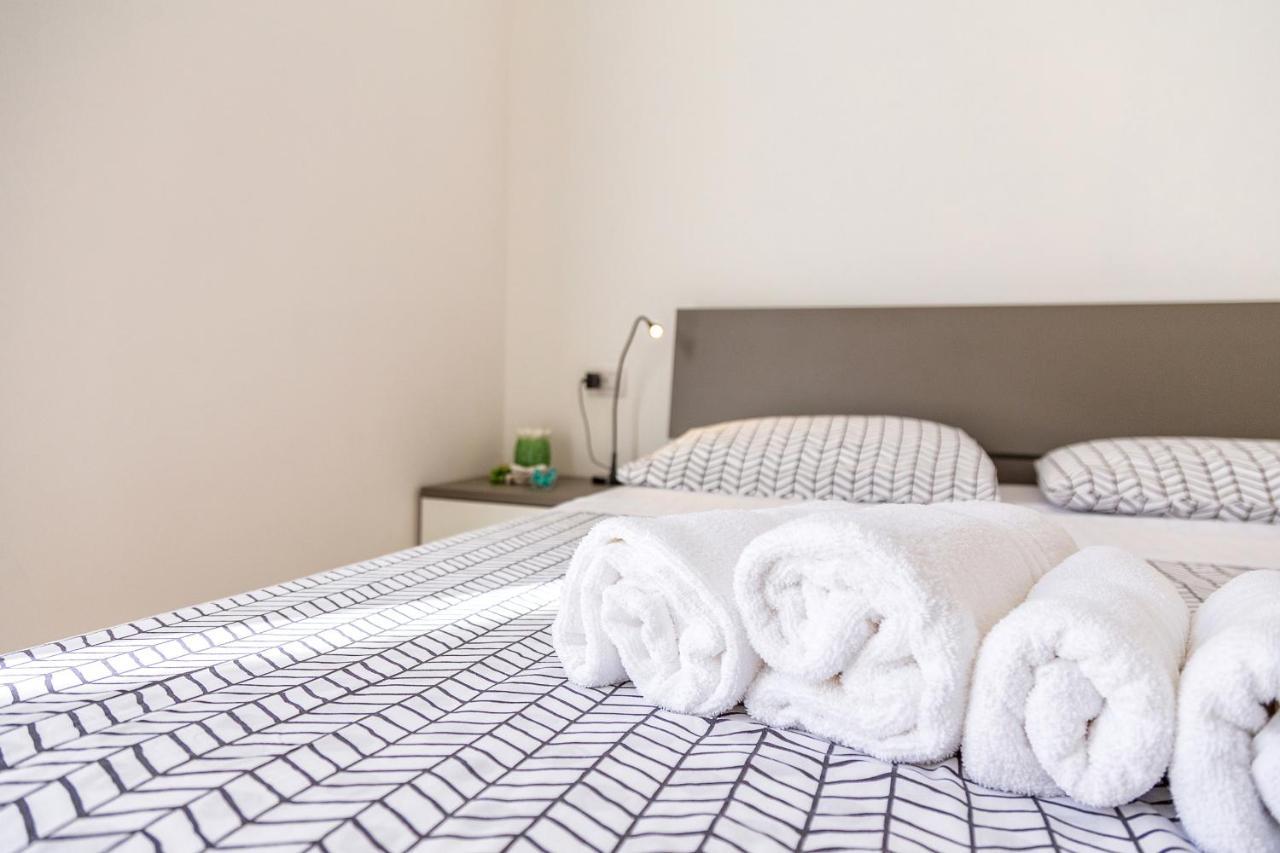 Alexander B&B Tortolì Екстериор снимка